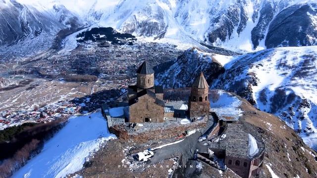 Breathtaking View - KAZBEGI, GEORGIA смотреть онлайн