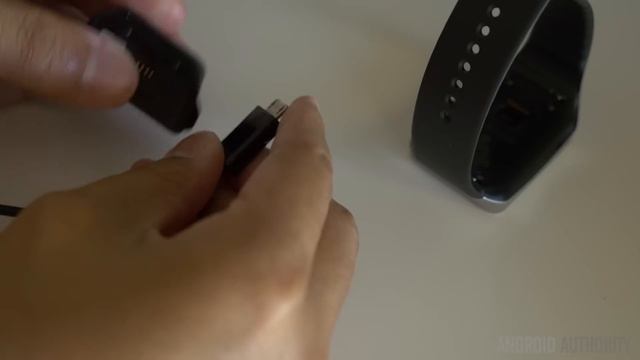 Samsung Gear Live Review: Bringing Gear to Wear смотреть онлайн