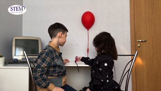 Оптика. Опыт 7. Преломление света: как поймать радугу? смотреть онлайн