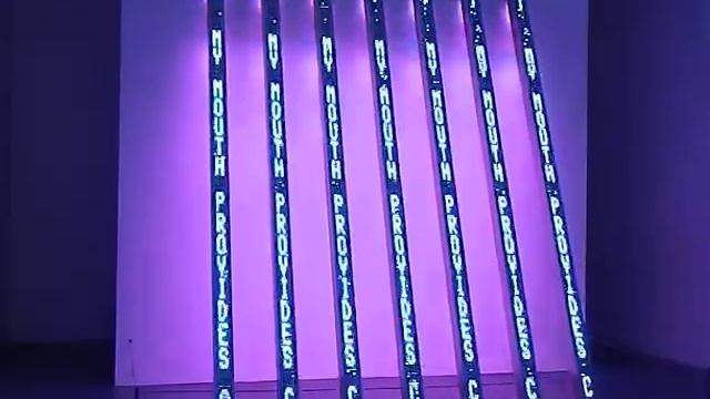 Neon instalation in Tate Modern смотреть онлайн