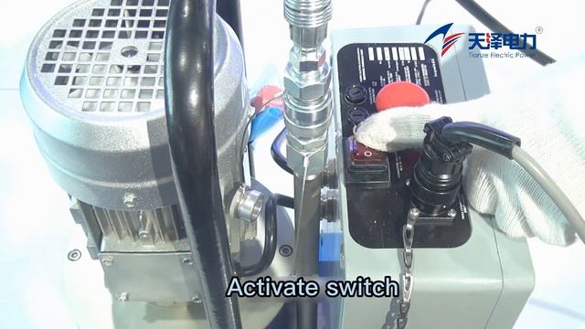 Tianze hydraulic crimping head and electric hydraulic pump for continuous work in workshop смотреть онлайн