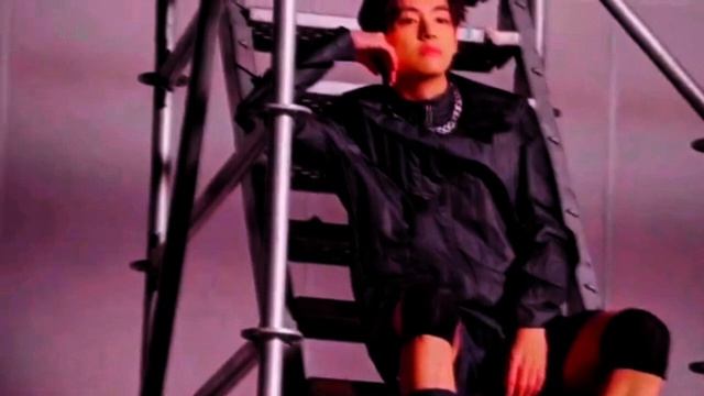 #тэхён наш король 👑 сцены. #bts смотреть онлайн