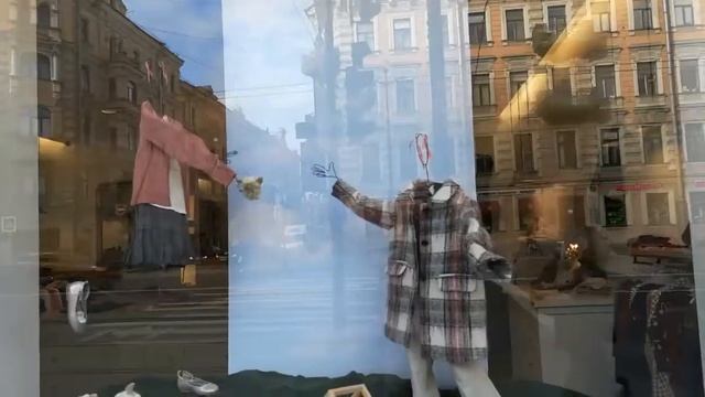 Петербург. День 1. Поезд, еда и этажи.