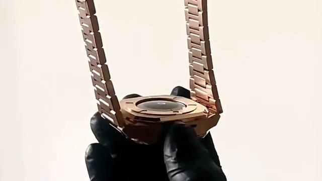 Presidential Apple Watch Case смотреть онлайн