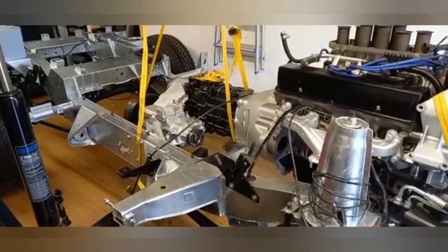 Restoration Landrover 90 Build Fitting Engine And Gearbox In Chassis
