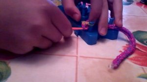 как плести браслет днк из резинок