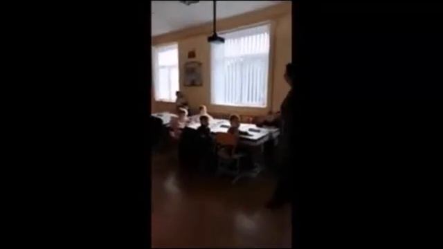 Екскурсія до школи старших дошкільників ЖДНЗ 10. Березень 2020 р. смотреть онлайн