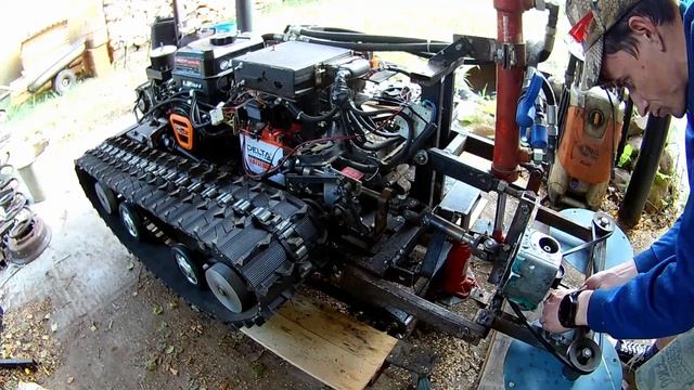 RC гусеничная платформа Горыныч. Роторная косилка. Постойка
