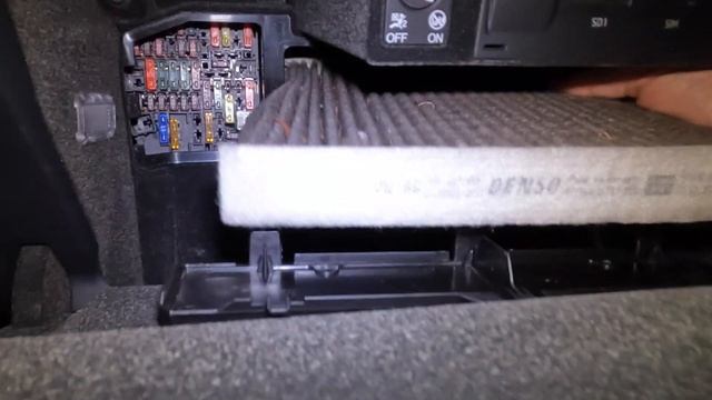 HOW TO REPLACE YOUR CABIN POLLEN AIR FILTER IN YOUR CAR - AUDI TT TTS OR TTRS