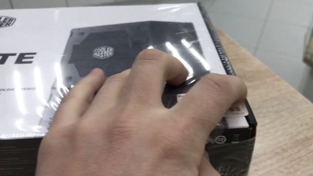 Блок питания Cooler Master Elite 400v4 смотреть онлайн