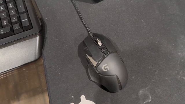 Logitech G502 vs Apple magic touchpad смотреть онлайн
