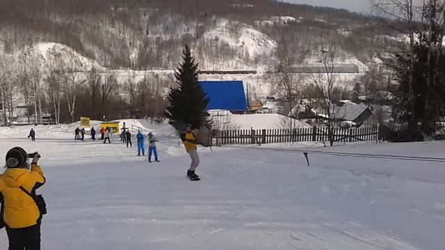 Андрюха на учебном подъемнике смотреть онлайн