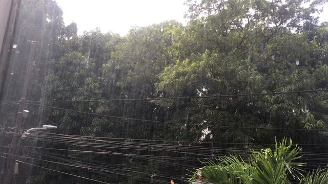 Relaxing video & Music - View From My Office Window 5 - Gymnopedie-Erik Satie смотреть онлайн