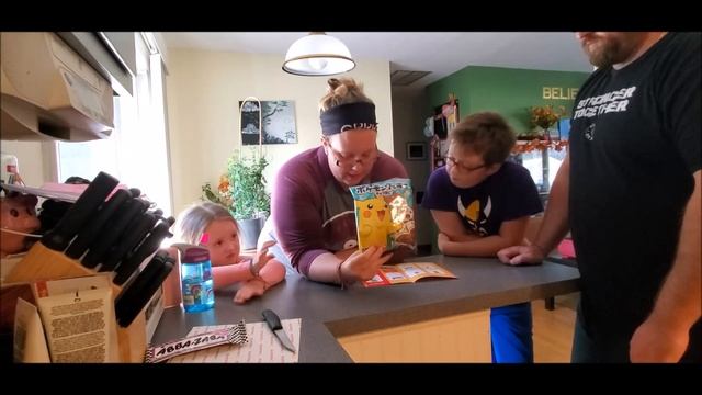 Munchpak Unboxing September 2020 Taste Test Reveal смотреть онлайн