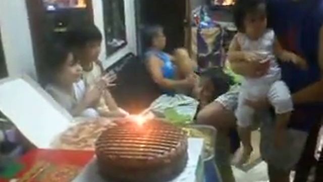 Happy 11th Month Vanna Victoria! Part III смотреть онлайн