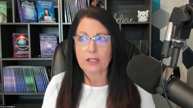 #303 Building Confidence Through Hypnosis смотреть онлайн