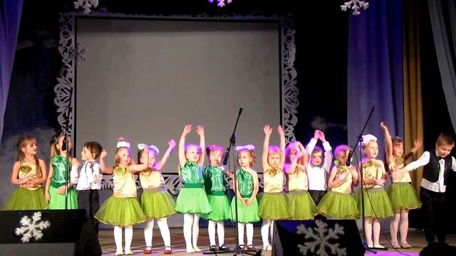 Выступление Арсюши. Новогодний концерт 2018. Эврика. смотреть онлайн