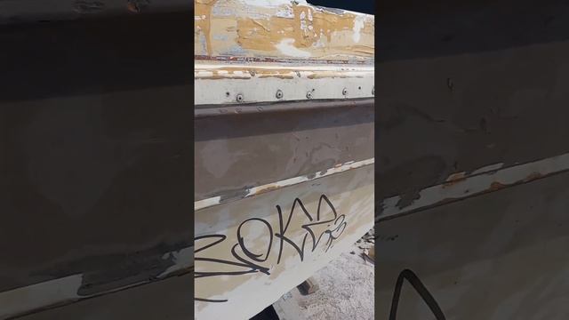 Ремонт носовой части катера. ГК АВТОЭНЕРГИЯ. Московское шоссе 187. Подробнее в описании.