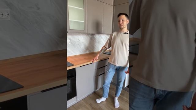 В потолок, но не громоздко - как это? смотреть онлайн