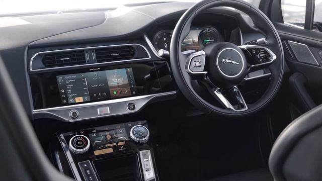 360 Model Walkaround Jaguar F PACE смотреть онлайн