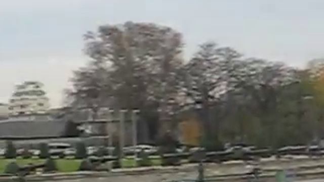 Здание Лувра в 2012-м смотреть онлайн