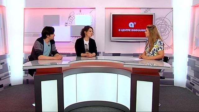 В центре внимания: Сергей Листопадов и Елена Дьячкова смотреть онлайн