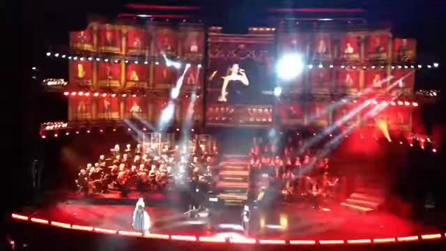 Mozart l'Opera rock -Penser l'Imposible. Moscow 16.02.13 смотреть онлайн