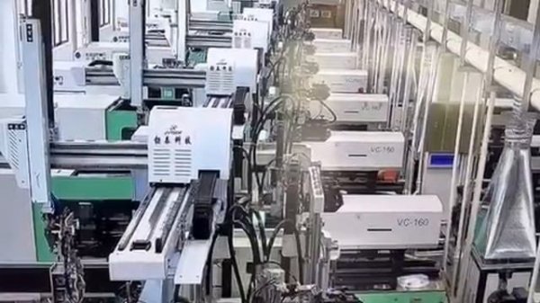 Kraton Machinery - Automatic Injection Molding KTVC 160