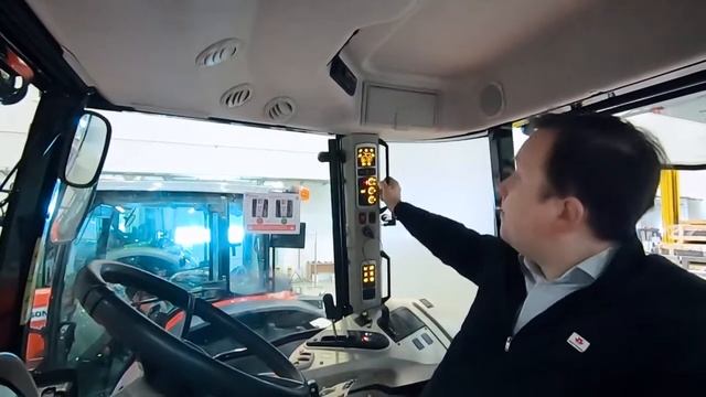 Электронная регулировка навески доступна на всех тракторах Massey Ferguson 6, 7 и 8 серий