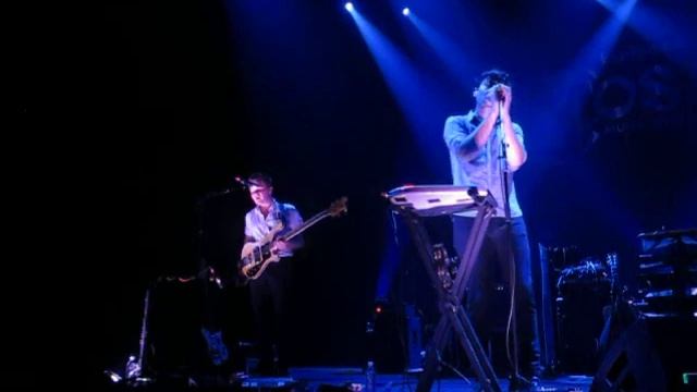 Grizzly Bear - Shift (live in Singapore) смотреть онлайн