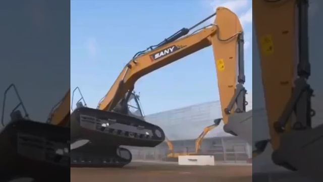 Виртуозное управление спецтехникой | OTR GROUP