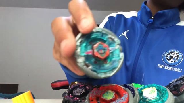 My Second Giant Beyblade Unboxing! смотреть онлайн