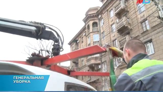 За день с улицы Советской в Волгограде вывезли 20 тонн смета смотреть онлайн