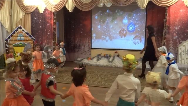 Под ногами снег / авт Л.Кириллова и С.Каптюхов / вход на праздник в средней группе смотреть онлайн