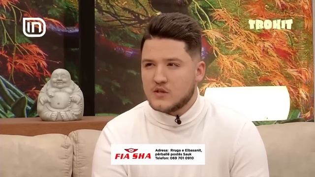 Inis Neziri: U zhgënjeva kur erdha në Tiranë! Klinti Çollaku: S'e mbush dot sallën me miq | Trokit смотреть онлайн