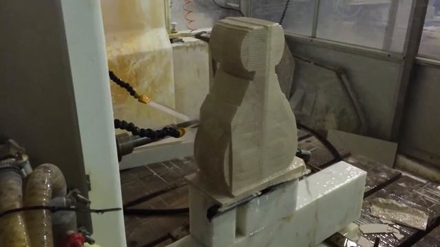 Чистовая обработка капители из мрамора смотреть онлайн