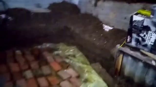 Копаем подвал под домом из блок комнат. смотреть онлайн