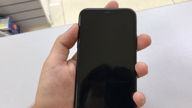 iPhone XR 128 FaceID смотреть онлайн