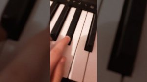 Как научиться  играть на пианино Faded