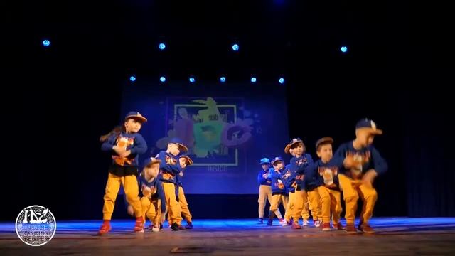 Disney Swags INSIDE Dancing Center Choreographer by Valentyna Prykhodko смотреть онлайн