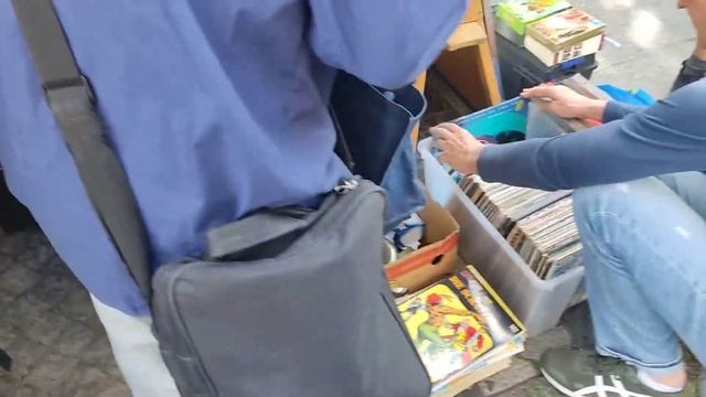 Только для барахольщиков! С пылу, с жару, хотя жарить особо и нечего, сегодняшняя рыбалка без клев смотреть онлайн