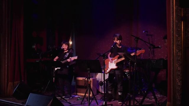 'Kingzilla' Live at Replay Music Studios Winter Showcase '18 смотреть онлайн