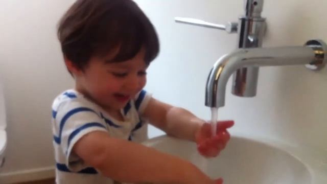 Matteo Washing смотреть онлайн