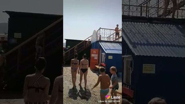 Аквапарк на море