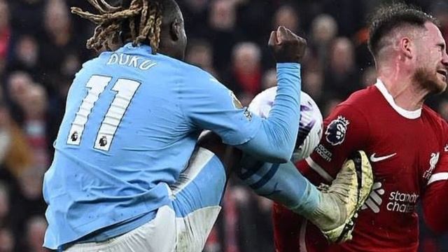 Did VAR ROB Liverpool penalty for Jérémy Doku tackle on Alexis Mac Allister vs Manchester City смотреть онлайн