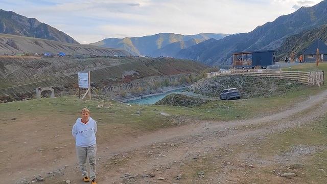 Авто-Путешествие по Алтаю: село Иня, "Цаплинский" мост, столбы и Ленин на чудо-постаменте смотреть онлайн