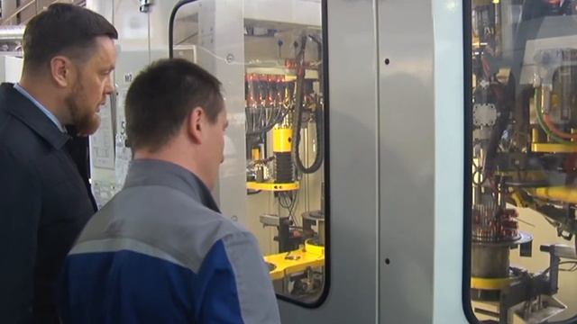 Глава города Роман Крылов посетил территорию индустриального парка предприятия Элтра смотреть онлайн