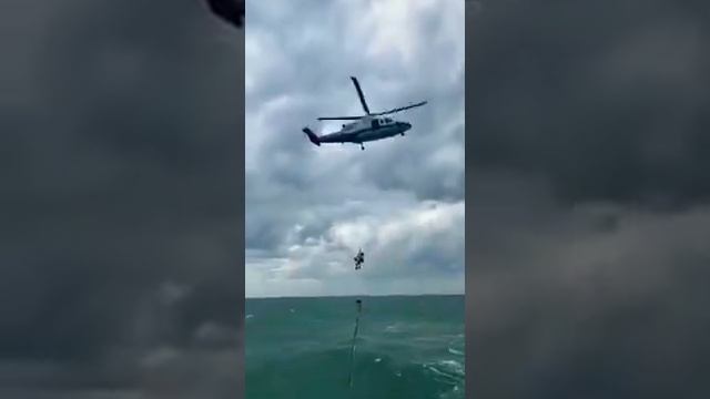 evakuasi korban kena tali смотреть онлайн