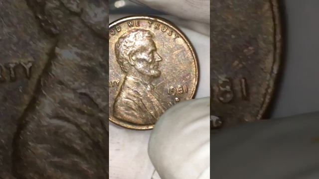 Lincoln 1981 D coin and no mint mark - rare/and error has occurred.Used to cost 3k/7k-$8,000. смотреть онлайн