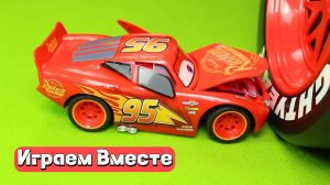 Играем в машинки ! Модельки из мультика Тачки ! машинки из мультфилма. Молния Маквин !